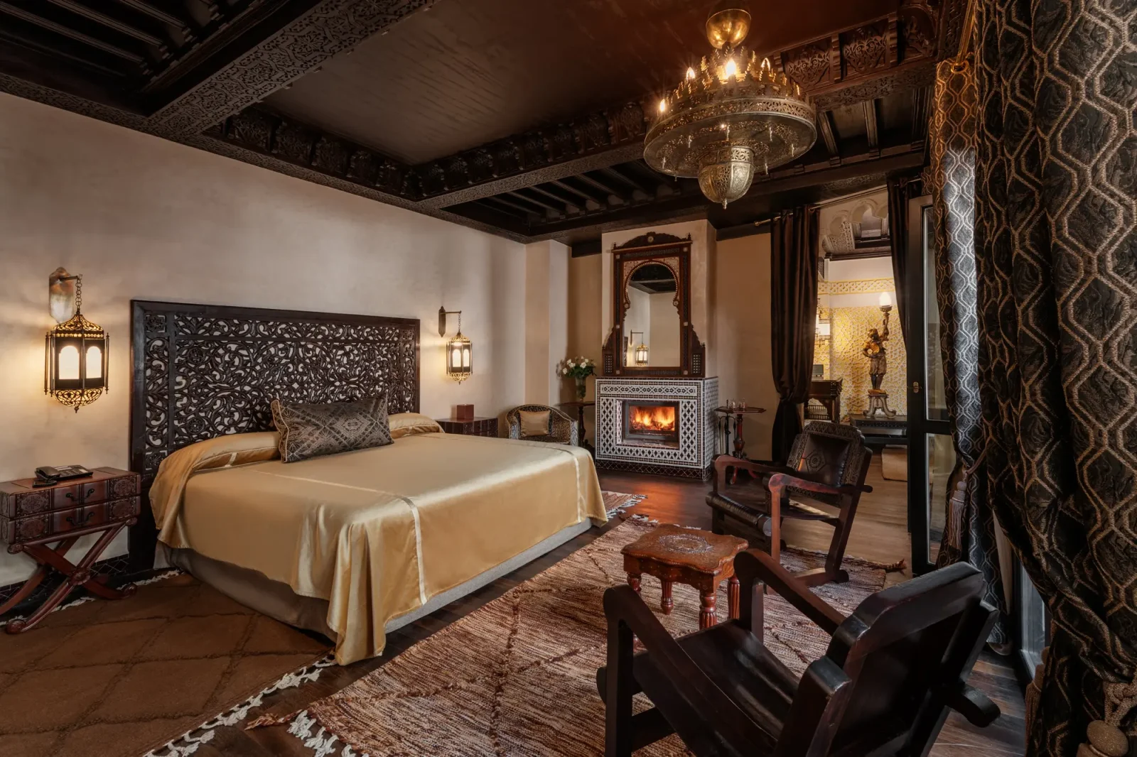Signature Suite at Riad Kheirredine – luxurious room with elegant decor and modern amenities